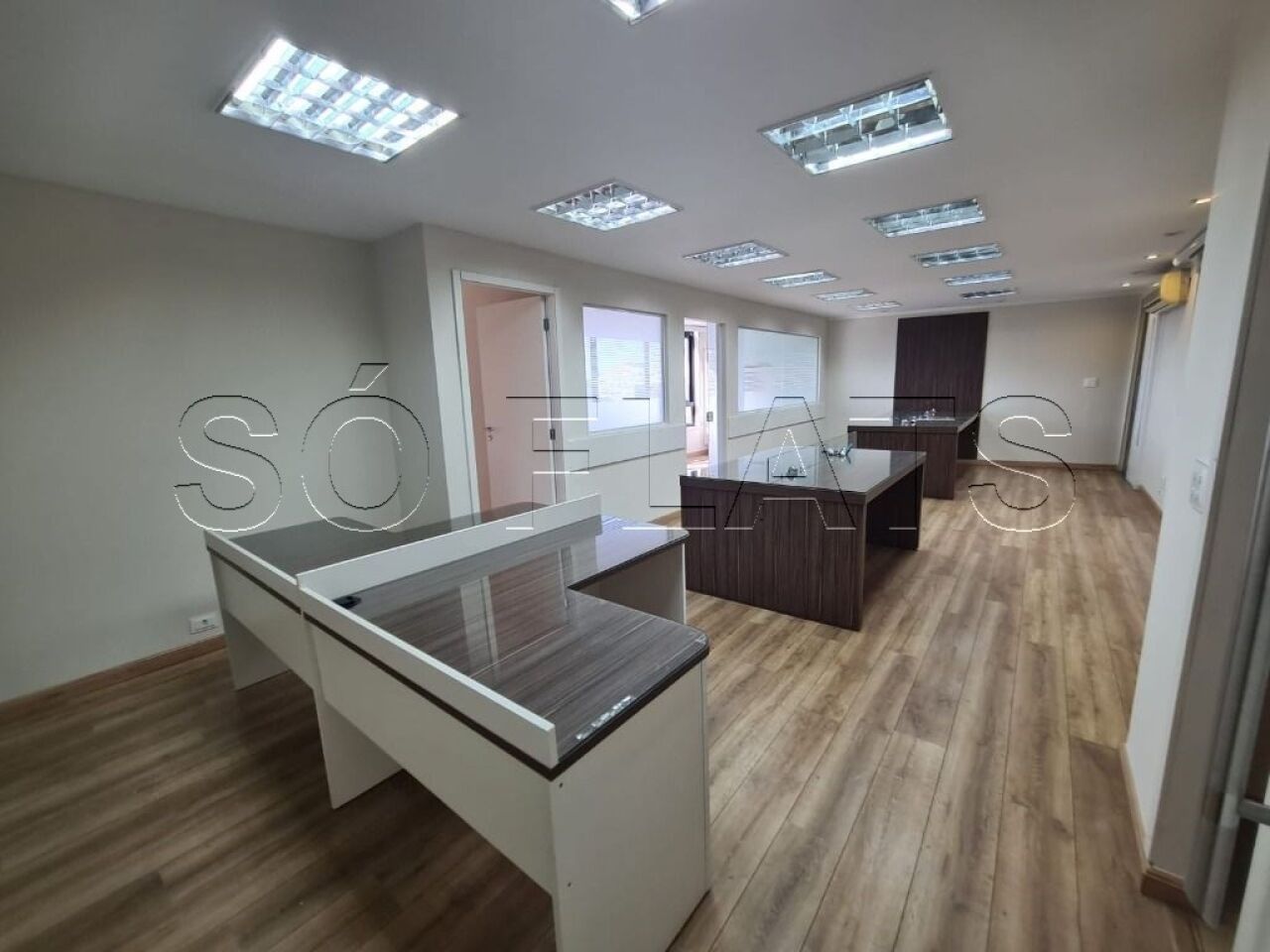 Conj. Comercial para Locação - CENTRO