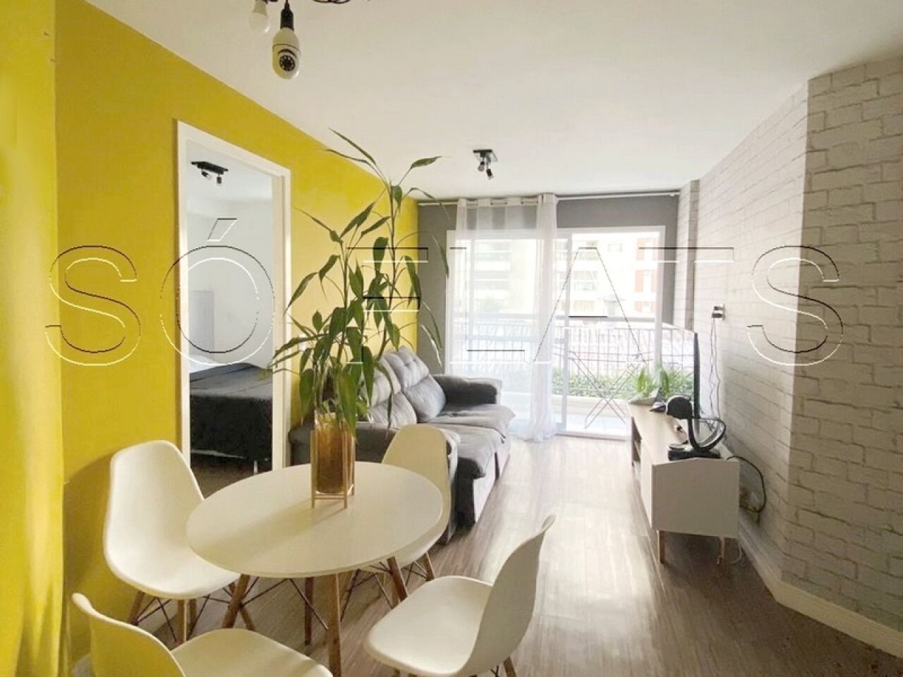 Foto 1