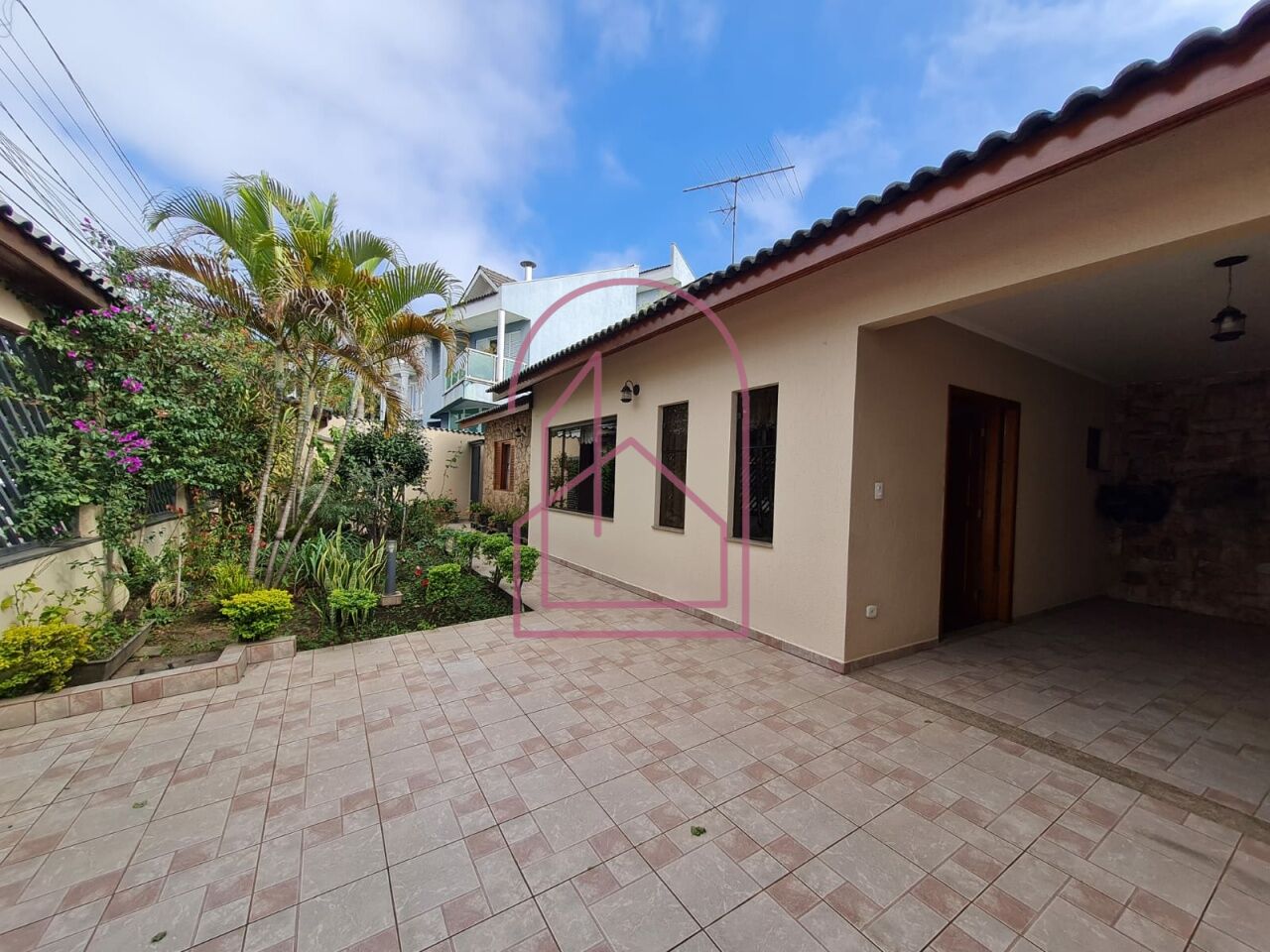 Casa Térrea para Venda - Jardim Guapira