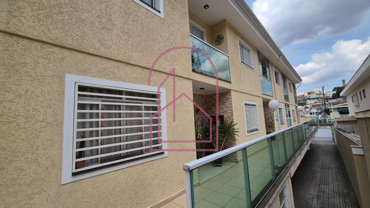 Condomínio para Locação - Vila Nivi