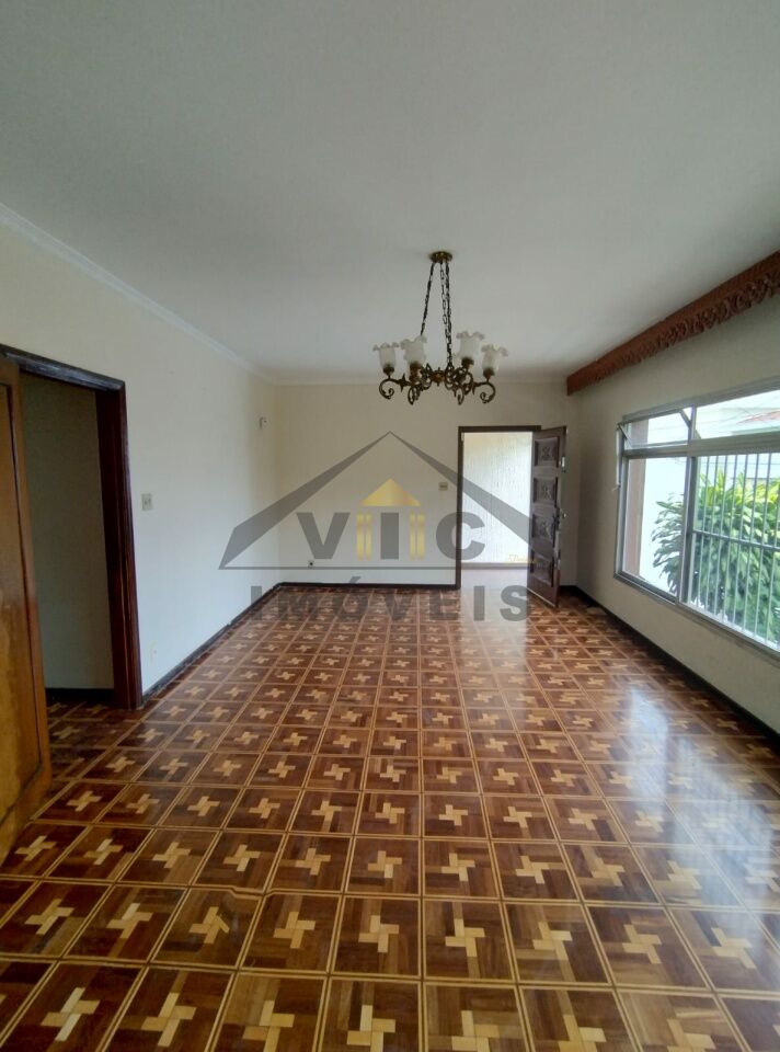 Casa Assobradada para Locação - Jardim Franca