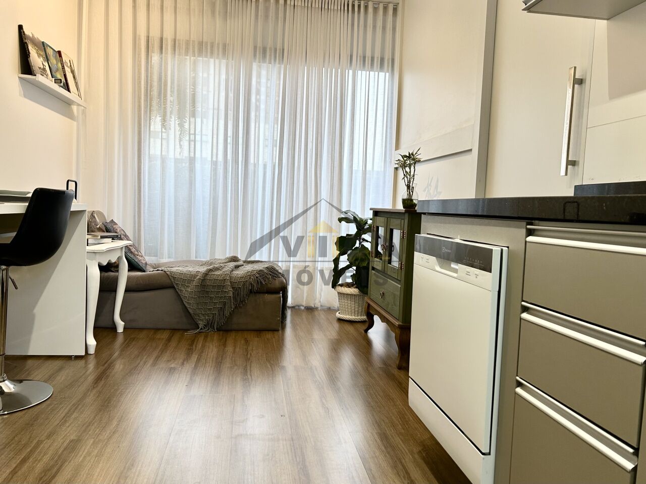 Studio Mobiliado para Locação - Santana