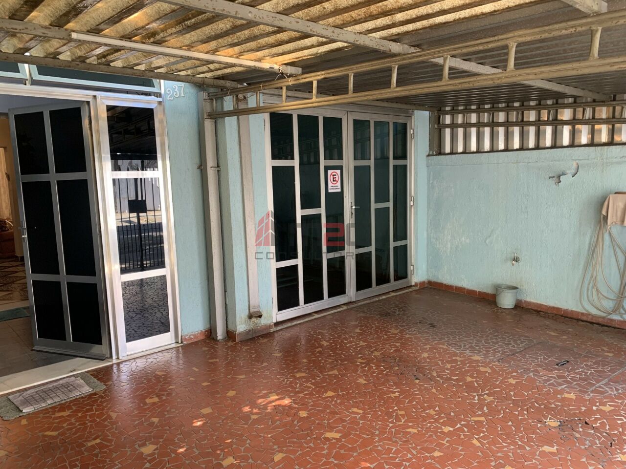 Sobrado para Venda - Água Branca