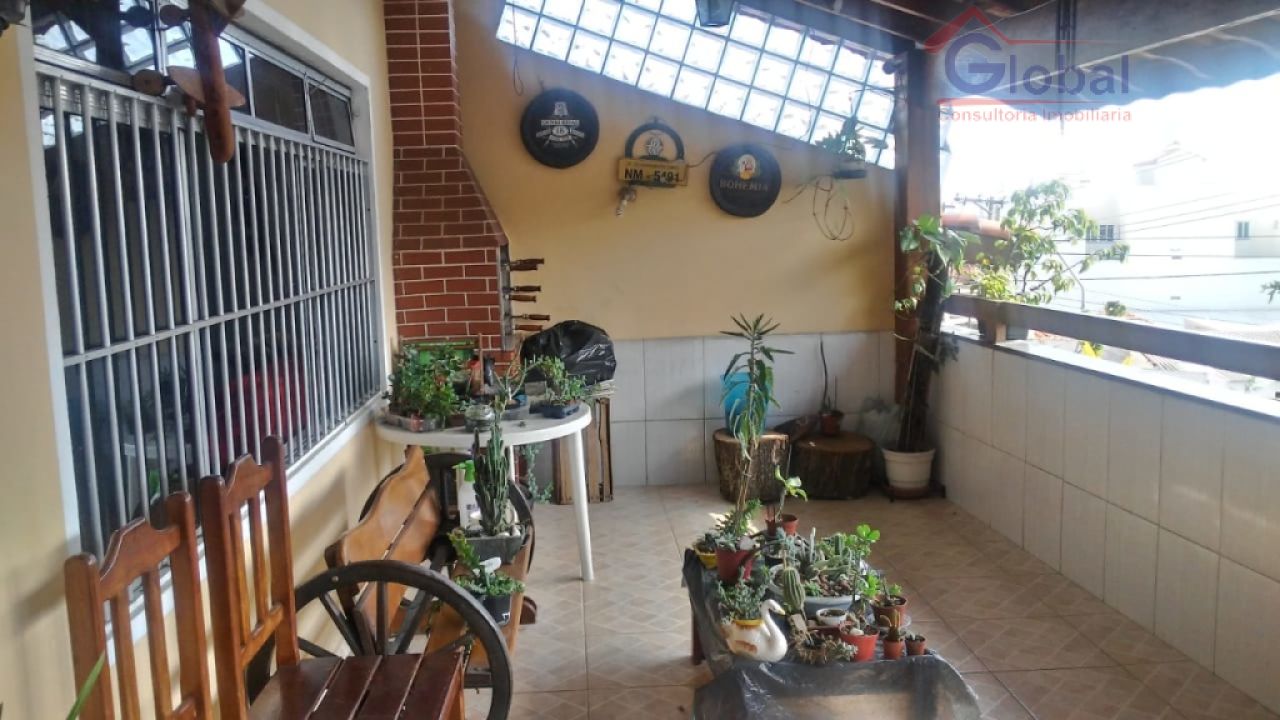 Casa Assobradada para Venda - JARDIM STELLA