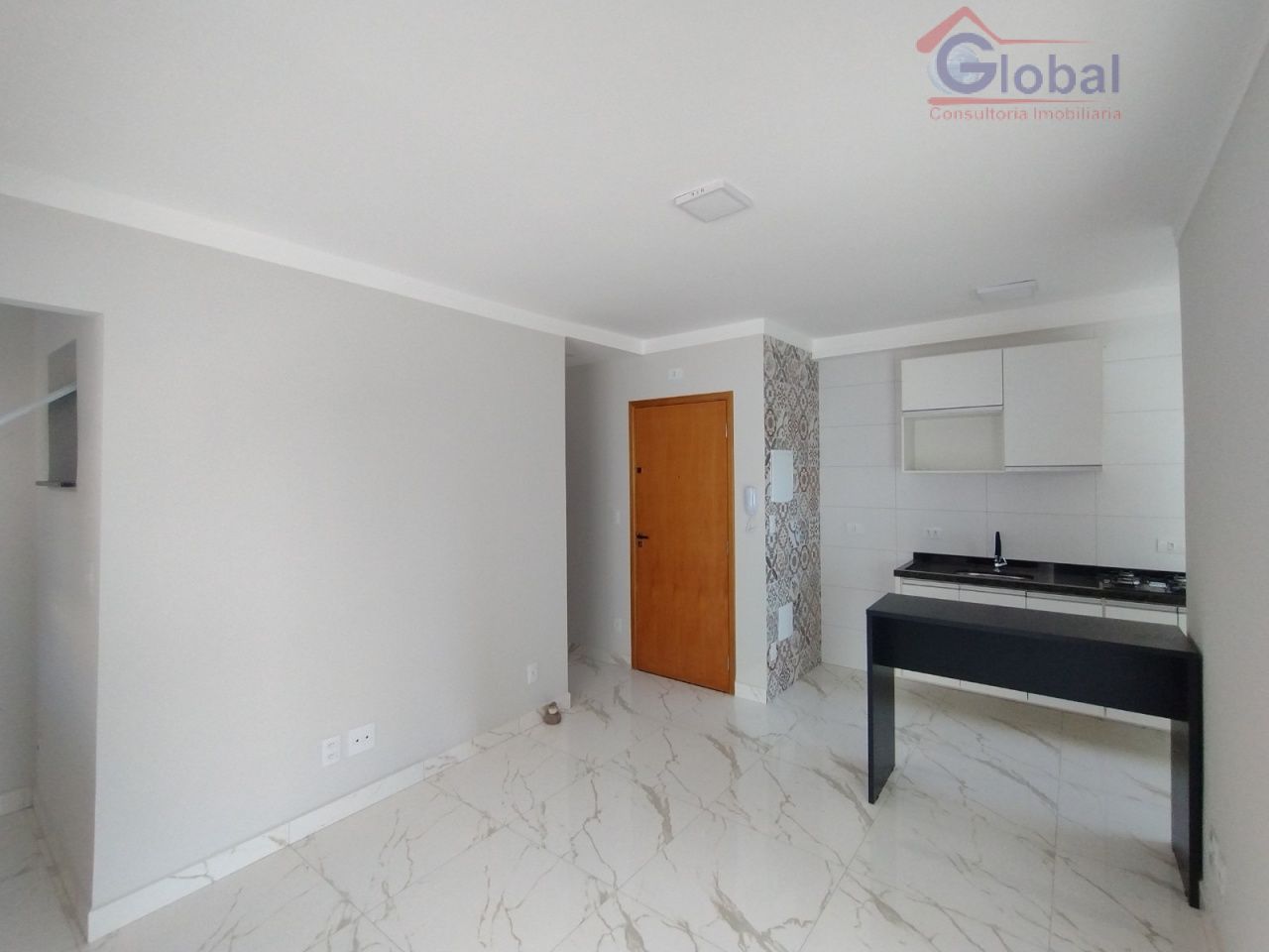 Apto Sem Condominio para Locação - CENTRO