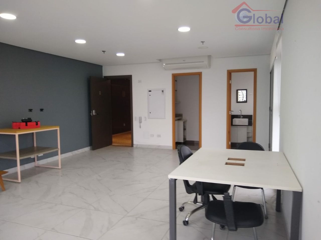 Sala Comercial para Locação - VILA GUIOMAR