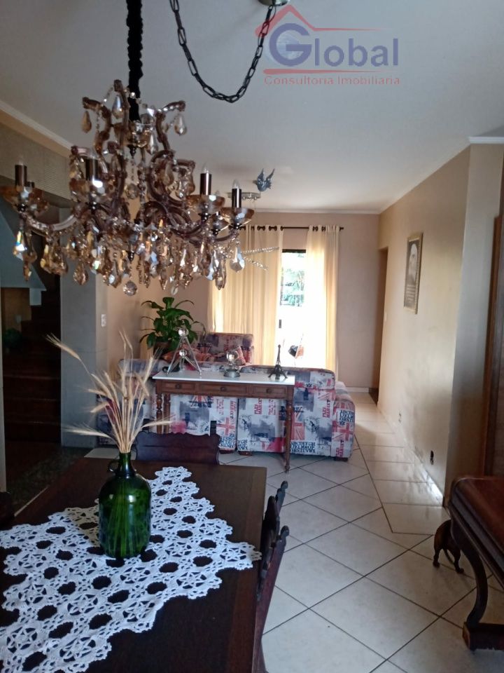 Casa Assobradada para Venda - VILA PALMARES