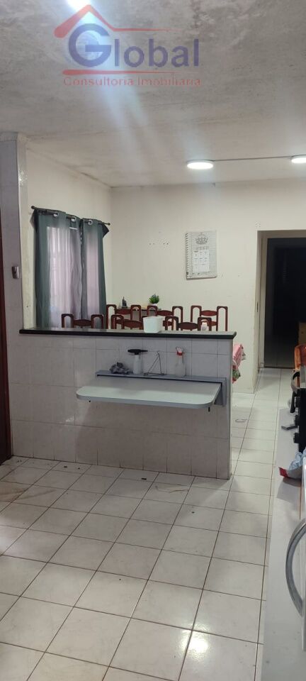 Casa Assobradada para Locação - ALVES DIAS