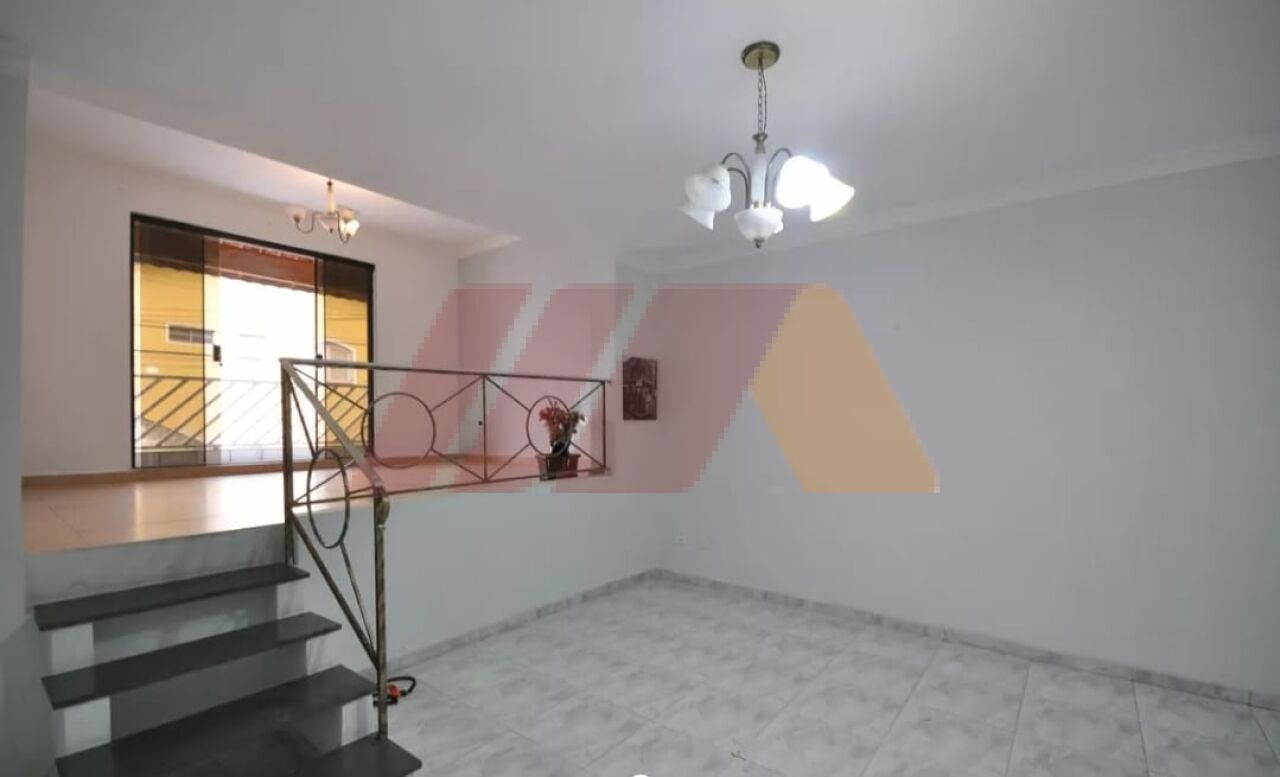 Casa Assobradada para Venda - Vila Nova Mazzei