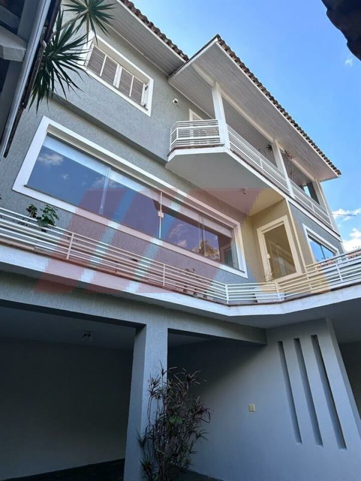 Casa Assobradada para Venda - Vila Irmãos Arnoni