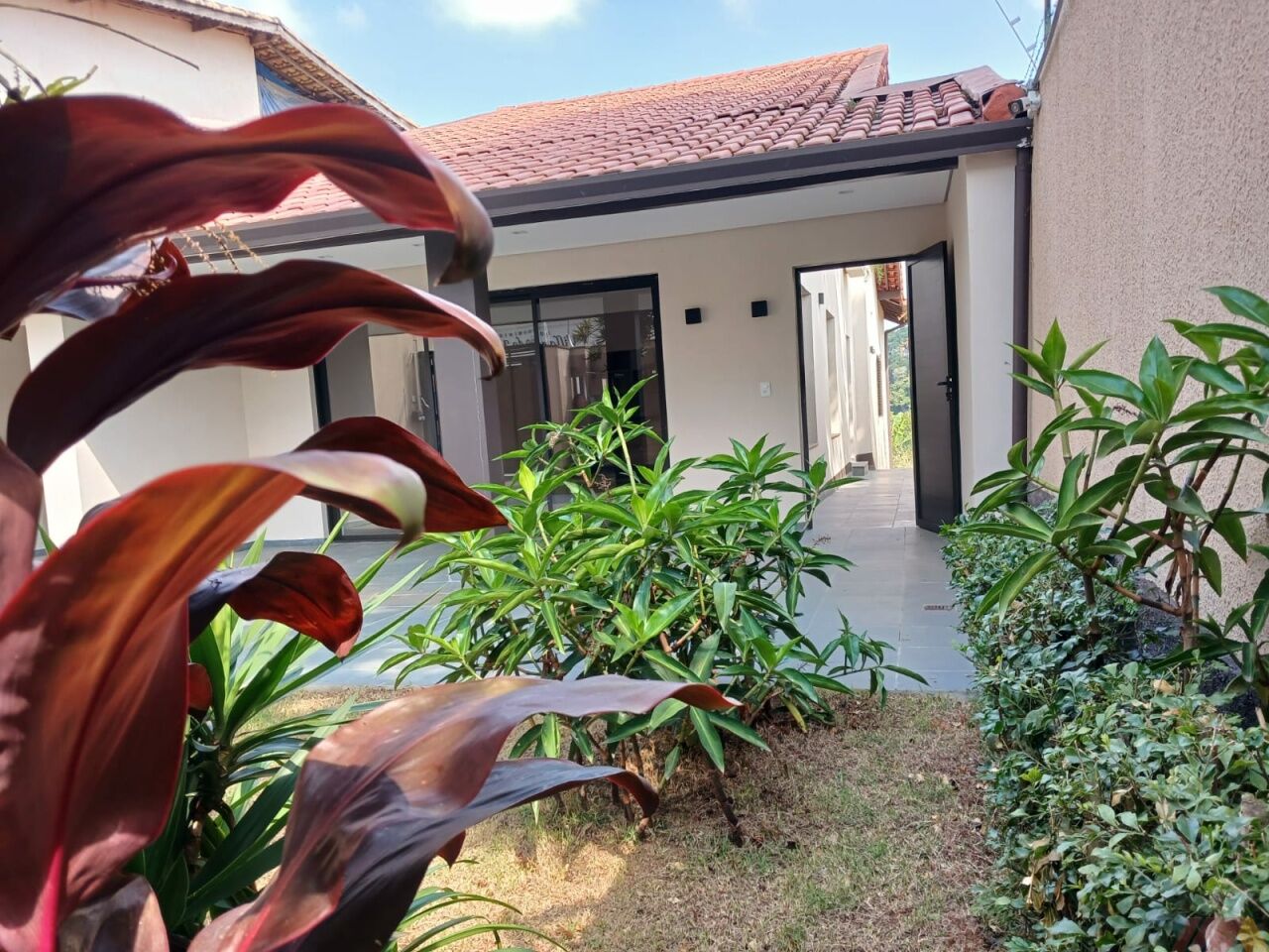 Casa Térrea para Venda - Horto Florestal