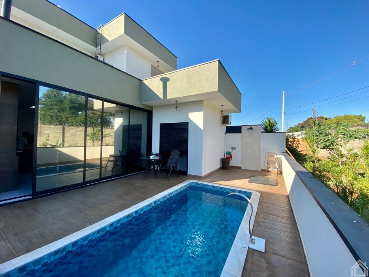 Casa Assobradada para Venda - Residencial Real Parque Sumaré