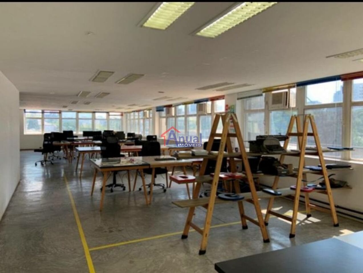 Conj. Comercial para Venda - Jardim Paulistano