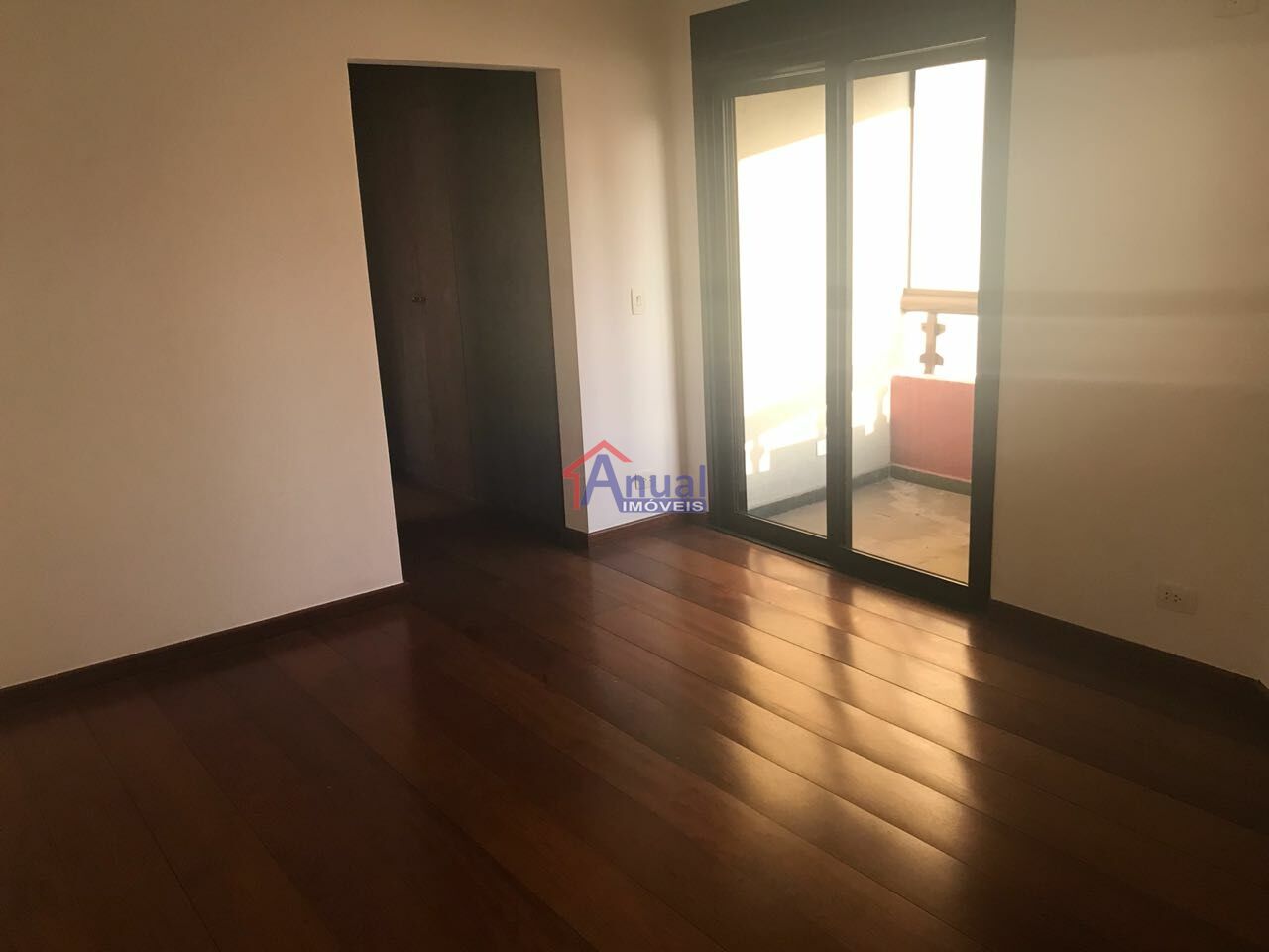 Apartamento para Venda - Vila Suzana