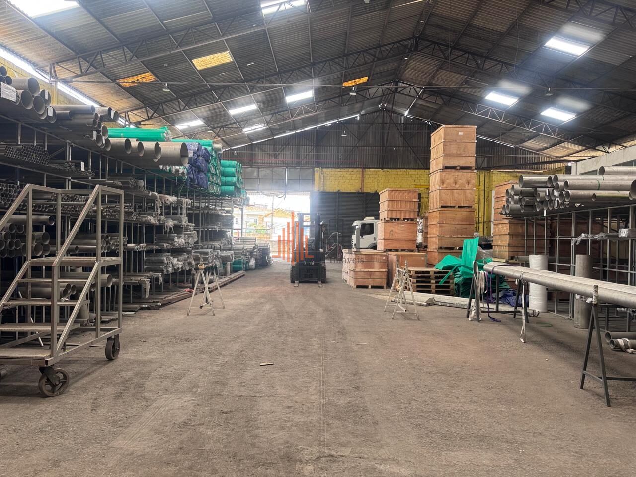 Galpões Comerciais, Industrial para Venda - Penha de França