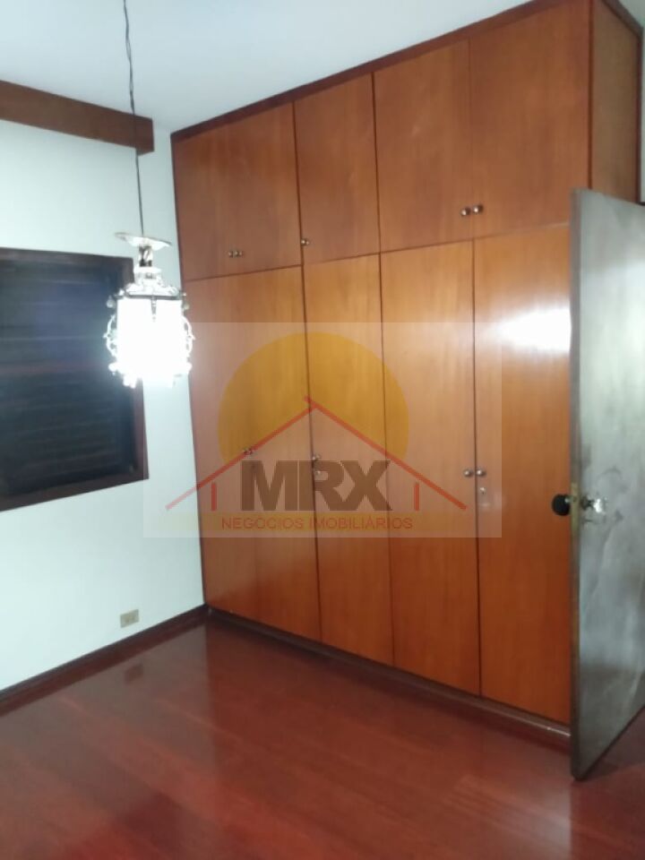 Casa, 3 quartos, 276 m² - Foto 8