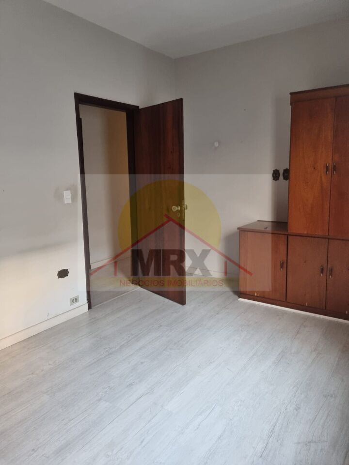 Casa, 3 quartos, 276 m² - Foto 14