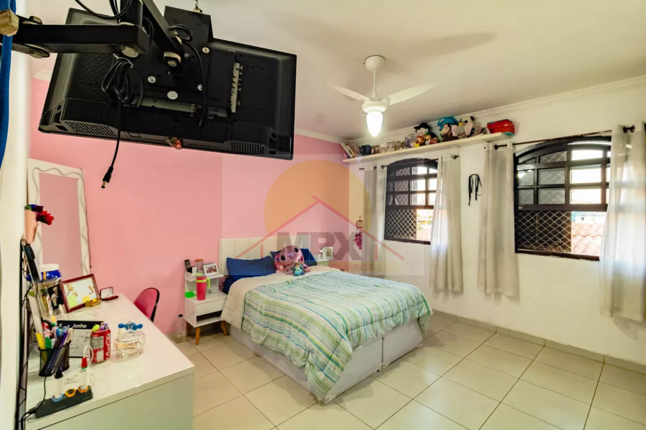Casa, 3 quartos, 180 m² - Foto 14