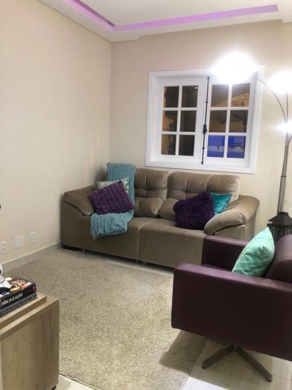 Casa Assobradada para Venda - Demarchi