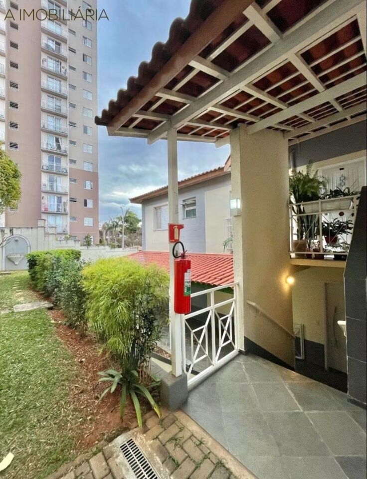Casa Térrea para Venda - Taboão
