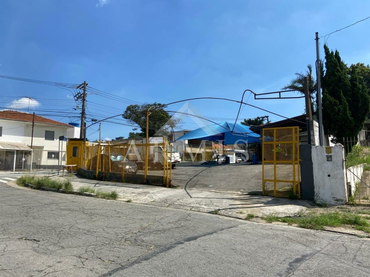 Terreno 738m2