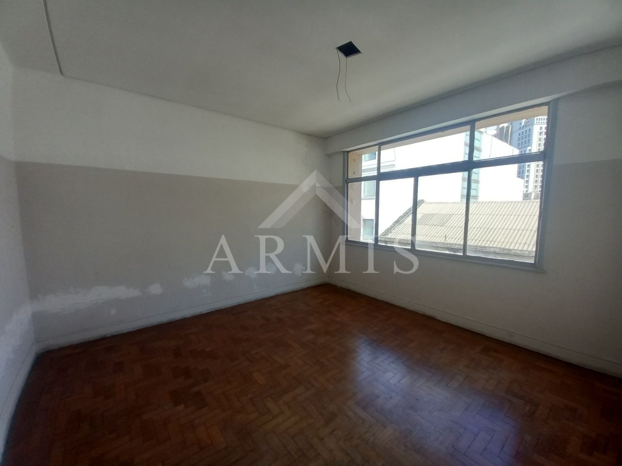 Conjunto comercial (andar inteiro) 290m2
