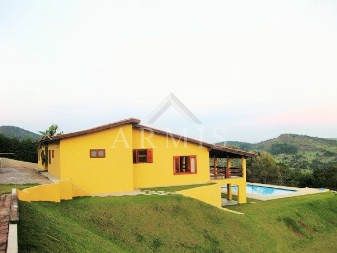 Sítio em Morungaba super bem acabado e equipado