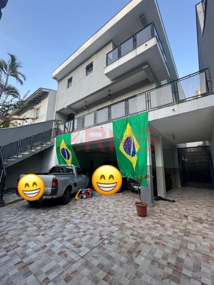 Sobrado para Venda - Jardim Guapira