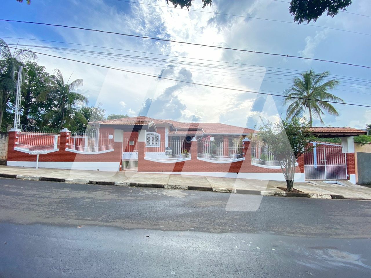 Casa Térrea para Venda - Vila Nova
