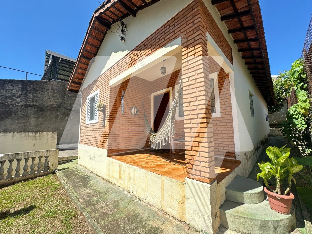 Casa Térrea para Venda - Jardim Iporanga