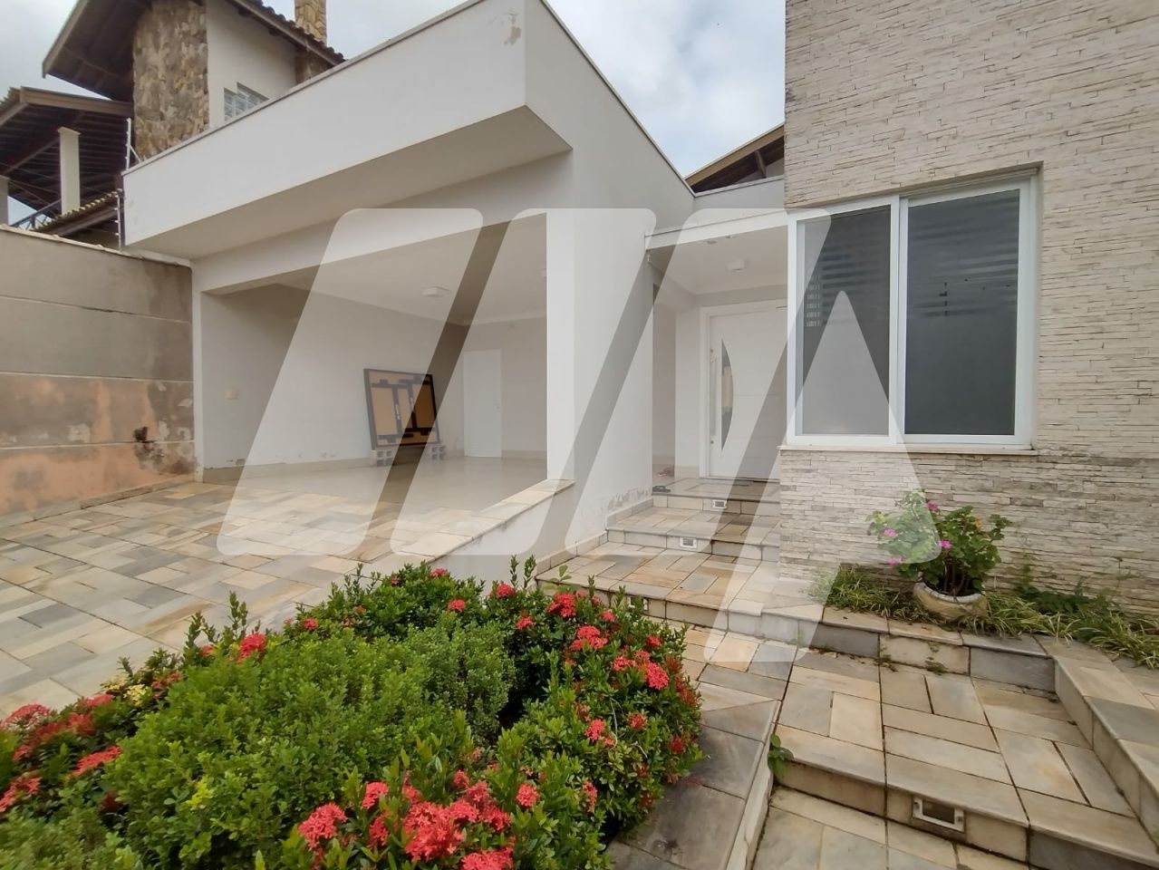 Casa Térrea para Venda - Colina de São Pedro