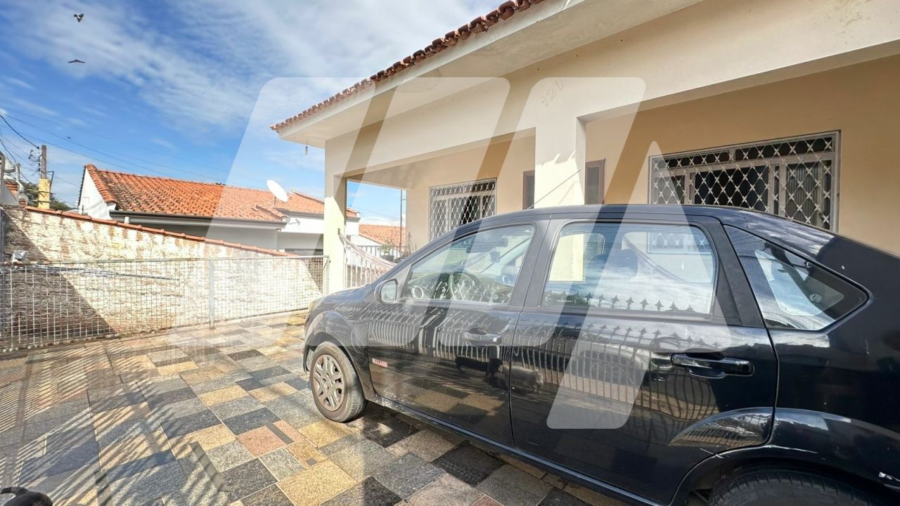 Casa Térrea para Venda - Vila Nova