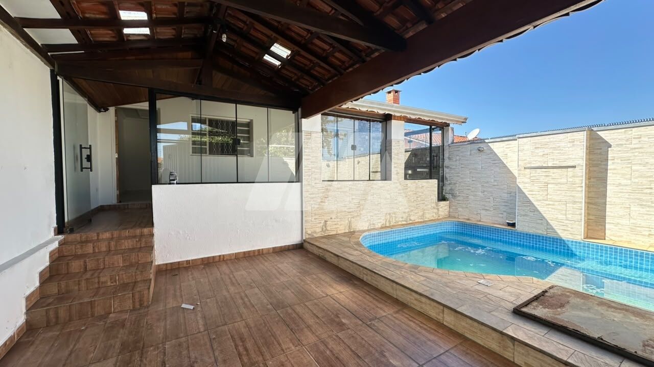 Casa Térrea para Venda - Colina de São Pedro