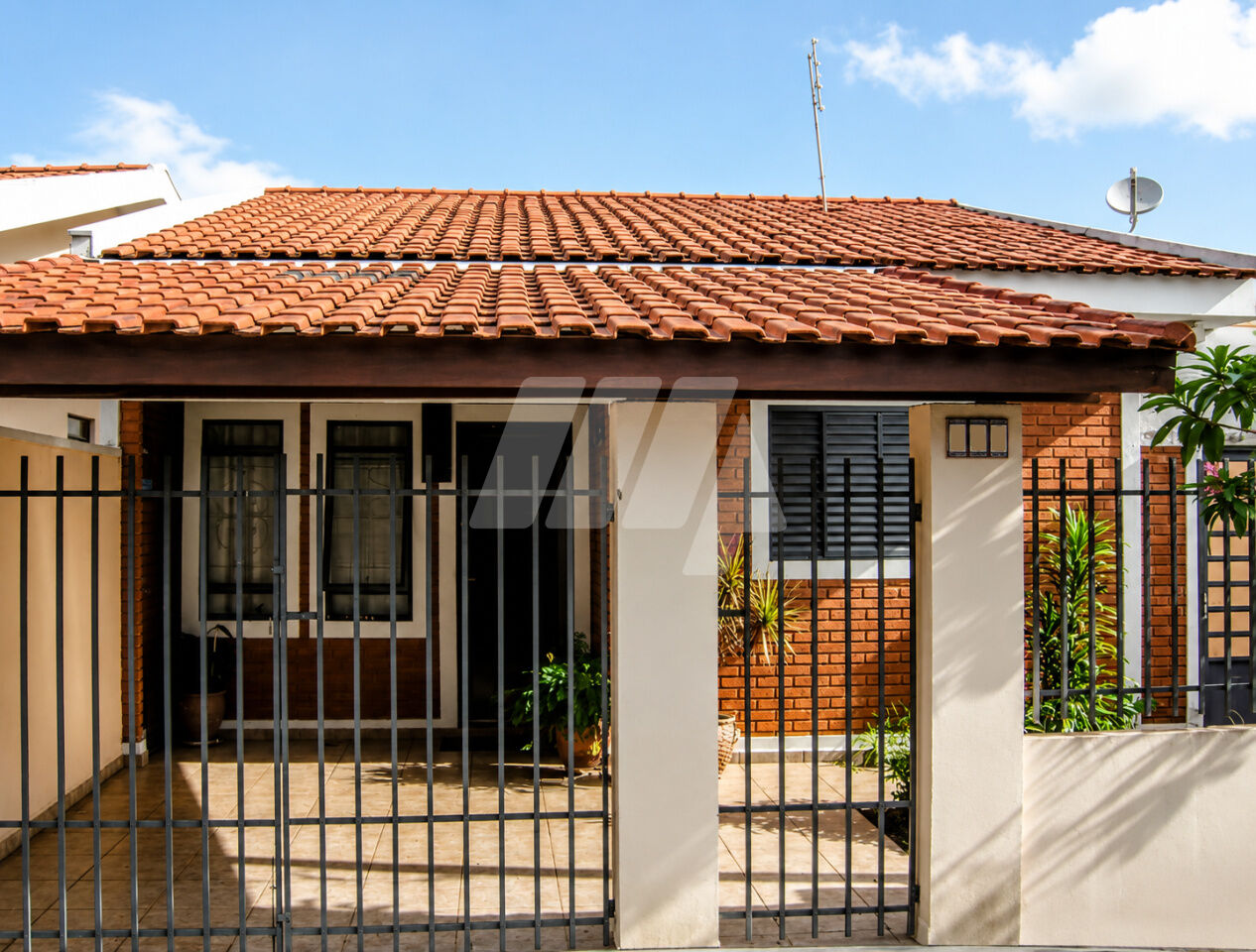 Casa Térrea para Venda - Jardim Holliday