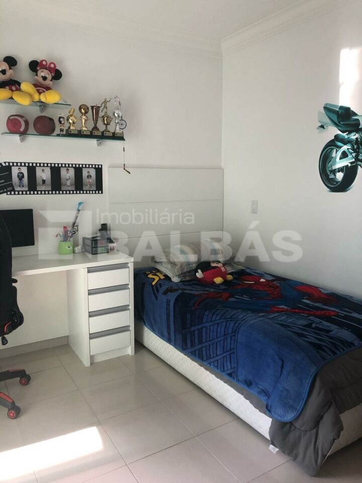 Foto 24