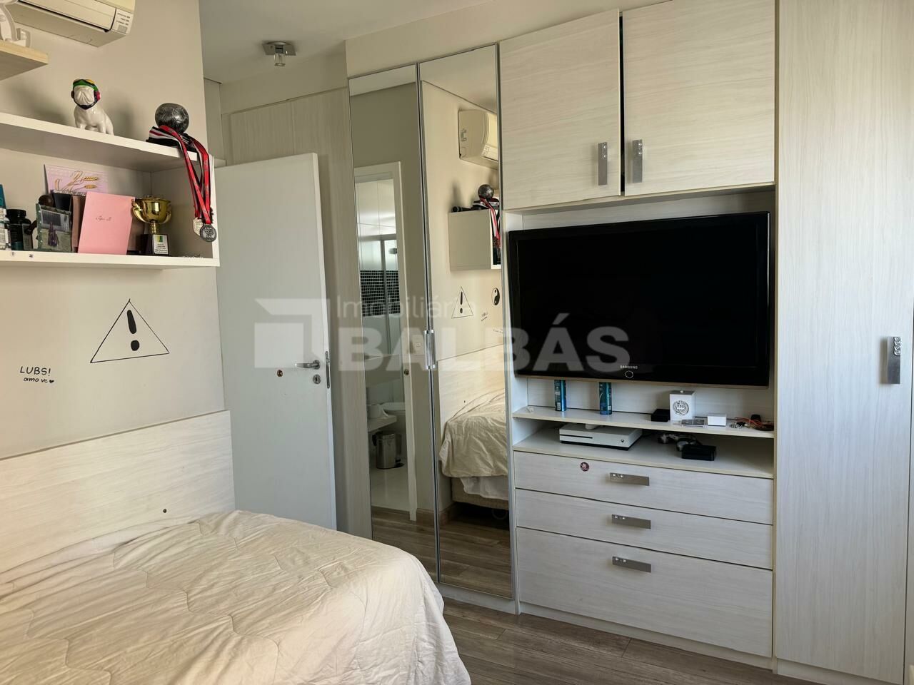 Foto 24