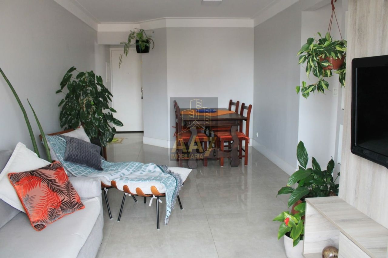 Apartamento para Venda - Vila Gomes