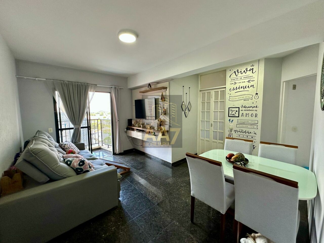 Apartamento para Venda - Vila Gomes