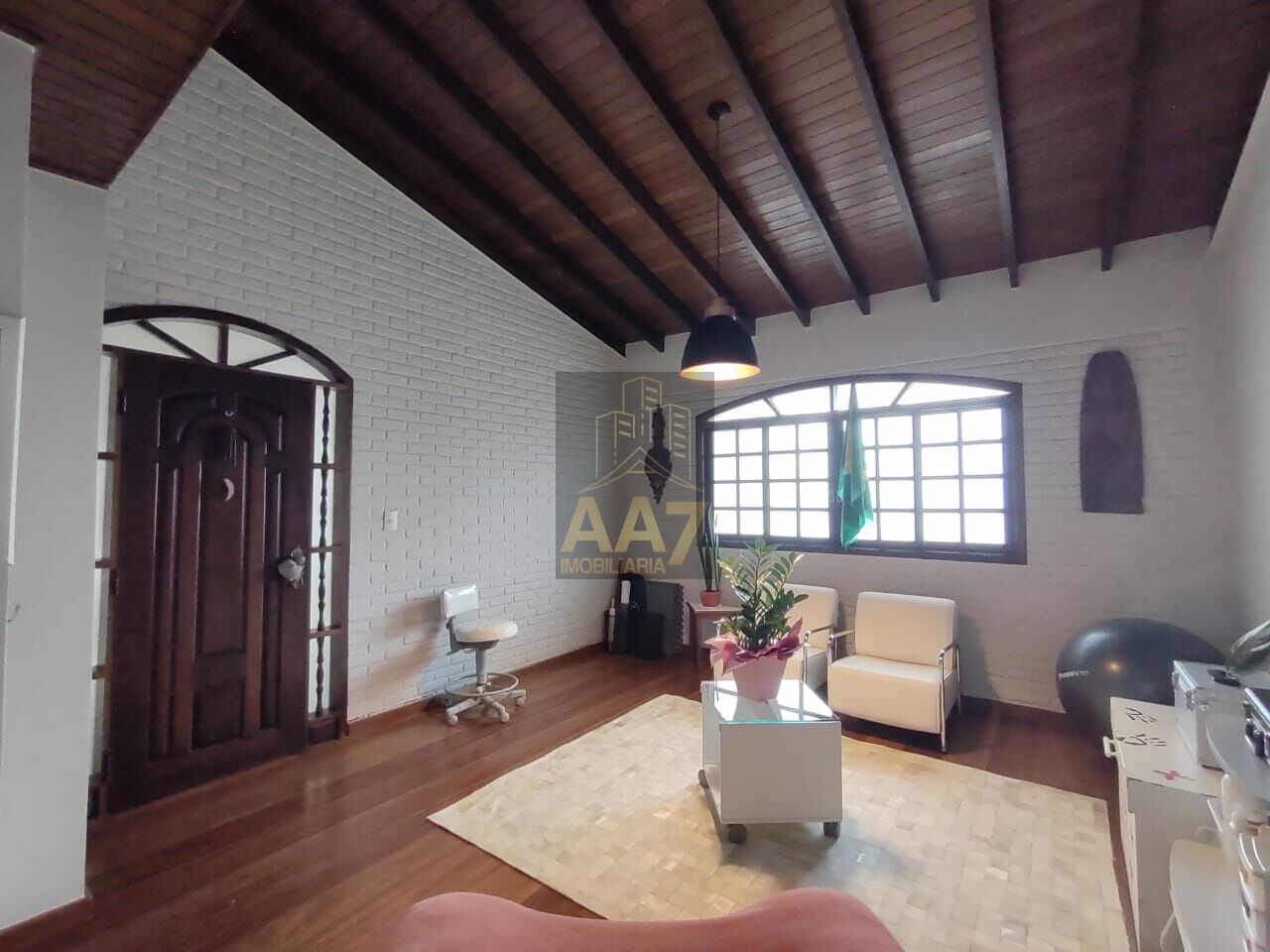 Casa Assobradada para Venda - Conjunto Residencial Butantã