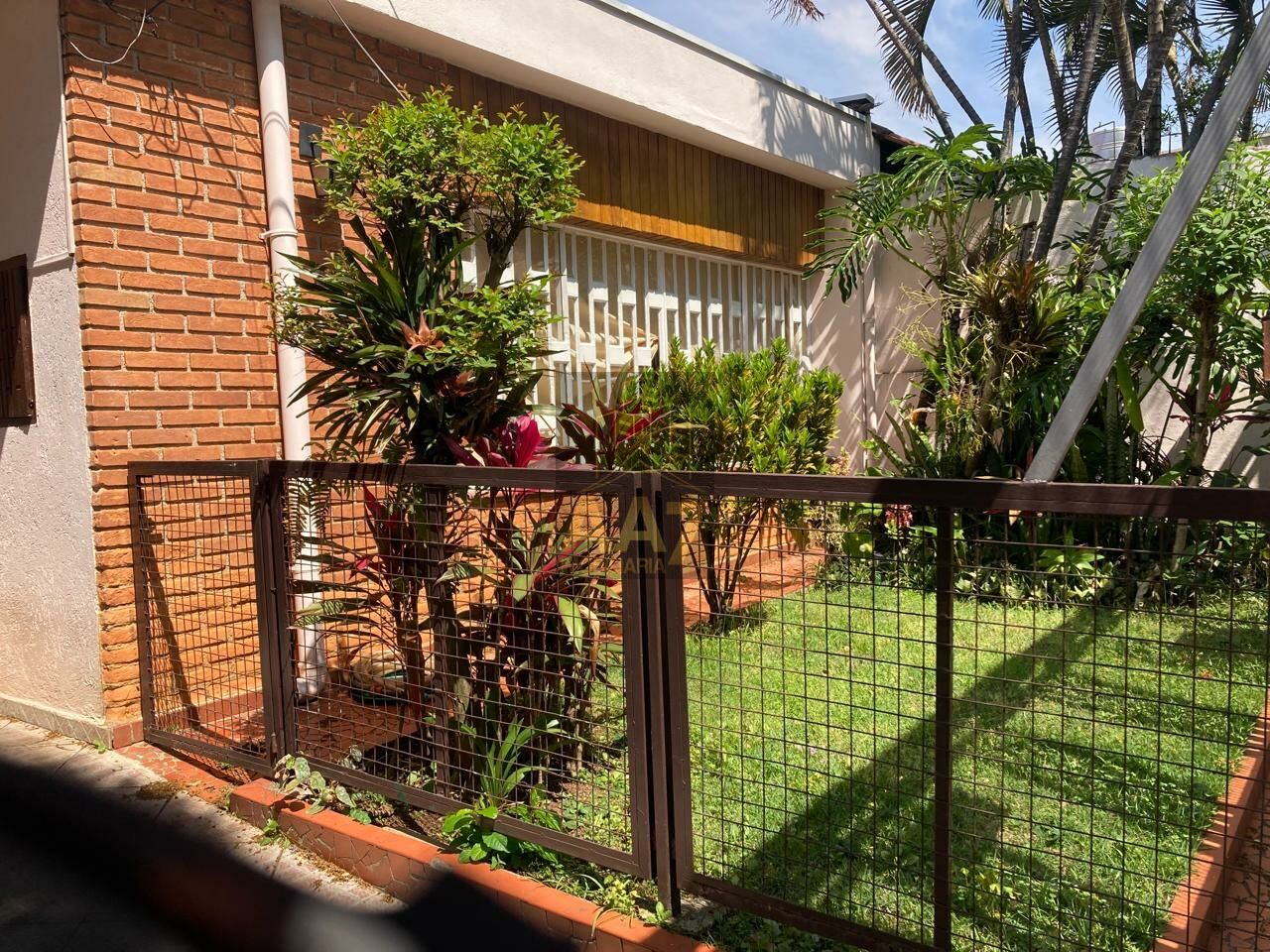 Casa Térrea para Venda - Instituto de Previdência