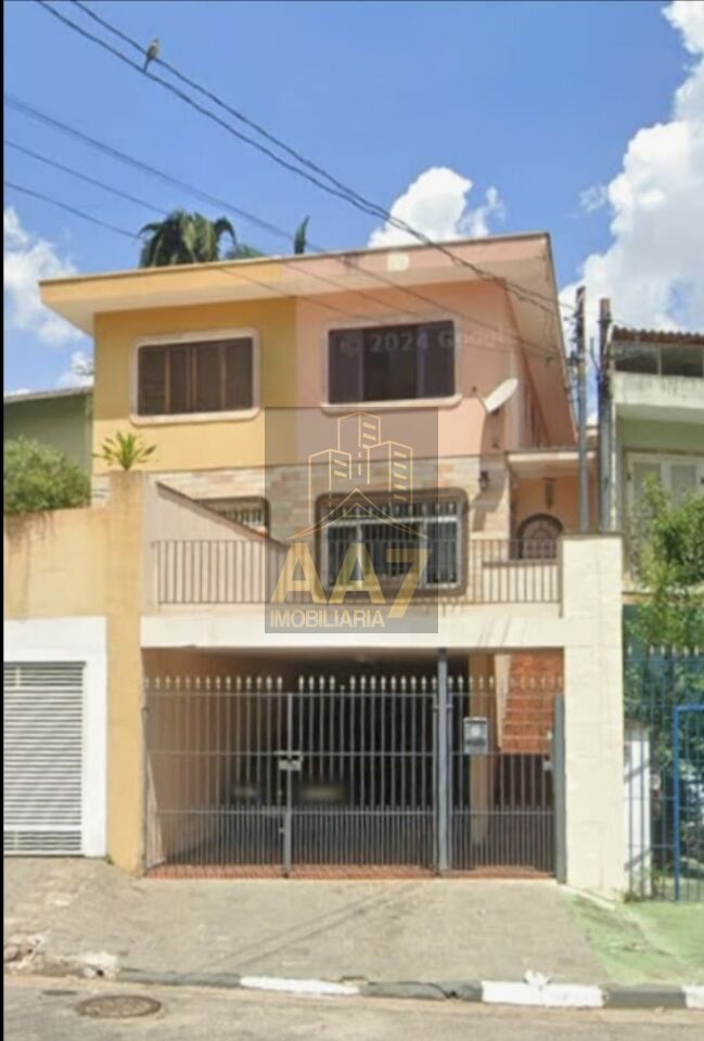 Sobrado para Venda - Vila Universitária