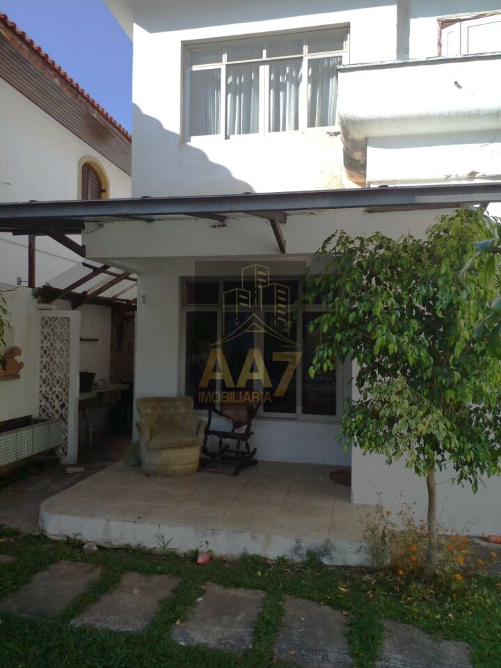 Sobrado para Venda - Jardim Peri Peri