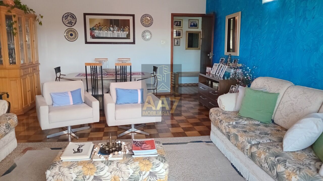 Casa Térrea para Venda - Jardim Peri Peri