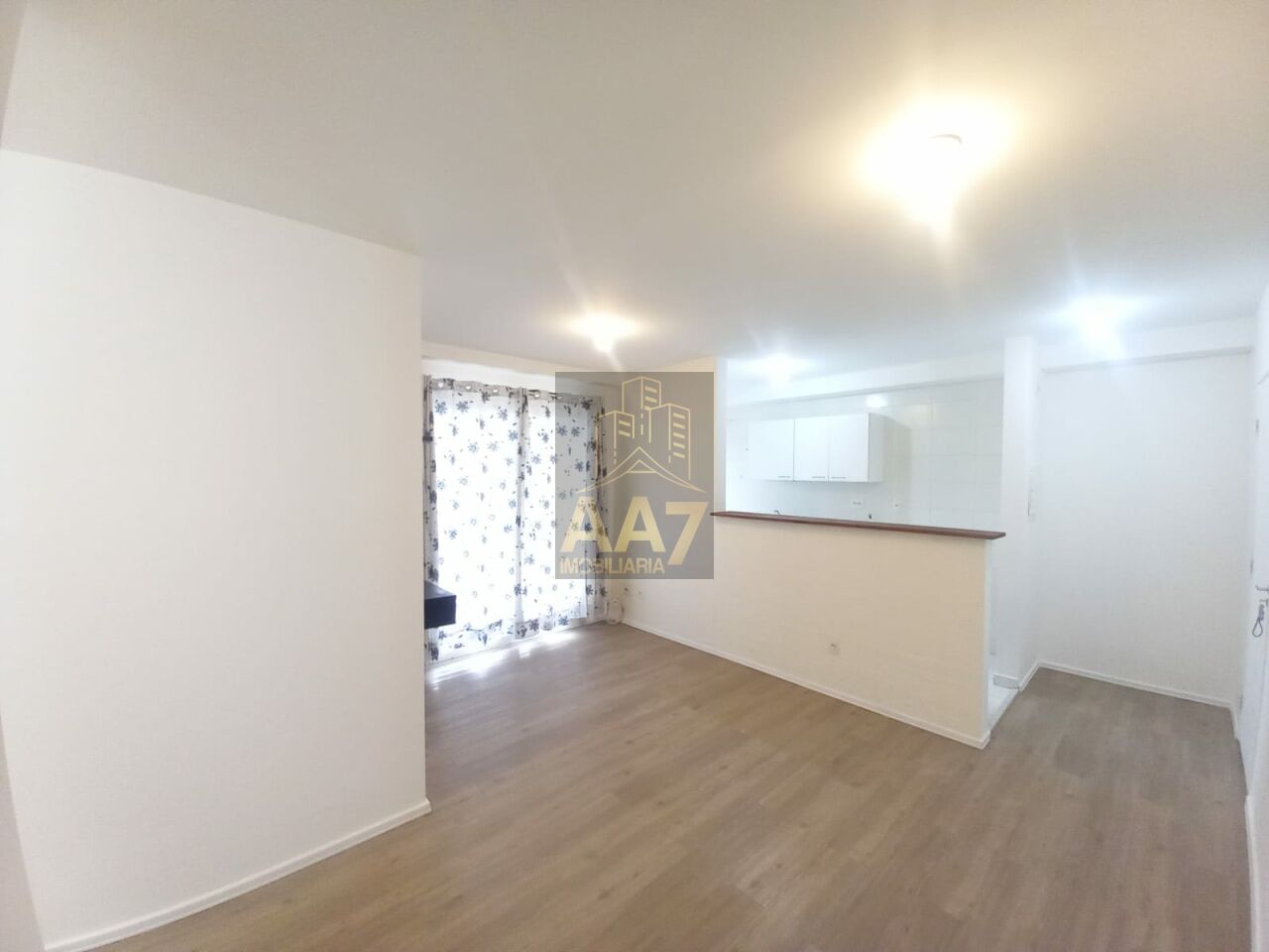 Apartamento para Venda - Vila Nova Alba