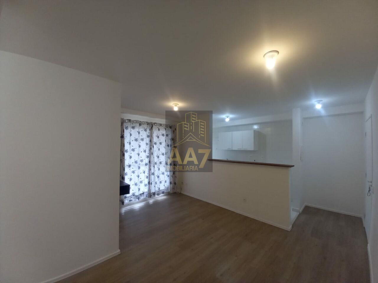 Apartamento para Venda - Vila Nova Alba