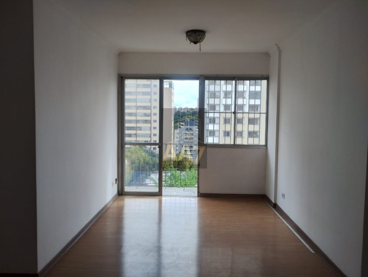Apartamento para Venda - Vila Suzana