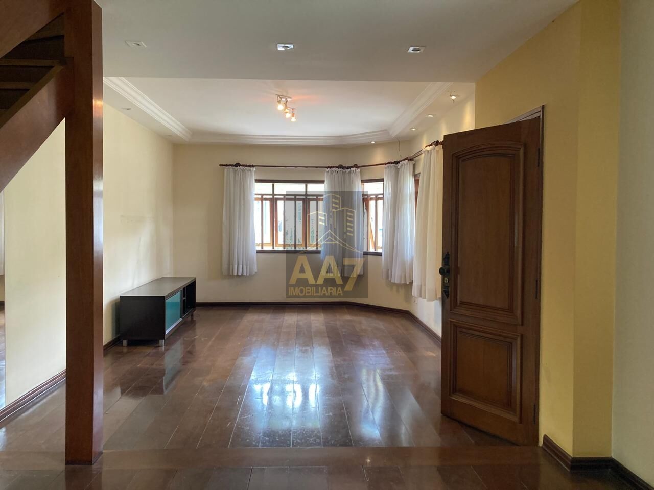 Casa Assobradada para Venda - Jardim Bonfiglioli