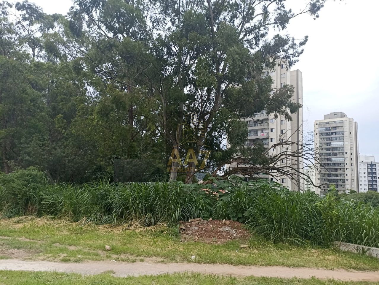 Area para Venda - Jardim Ester