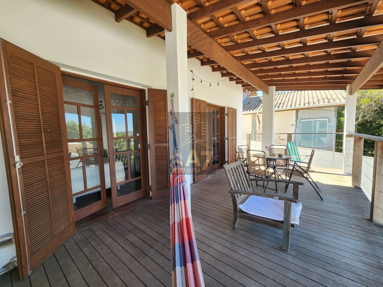 Casa Assobradada para Venda - Instituto de Previdência