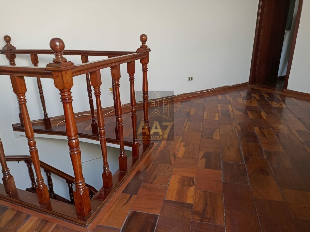 Casa Assobradada para Venda - Jardim Ester Yolanda